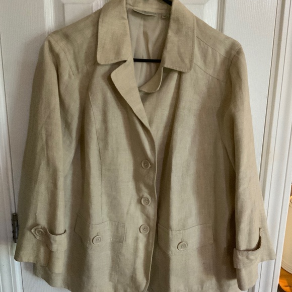 Studio Works Woman - Picture 1 of 6